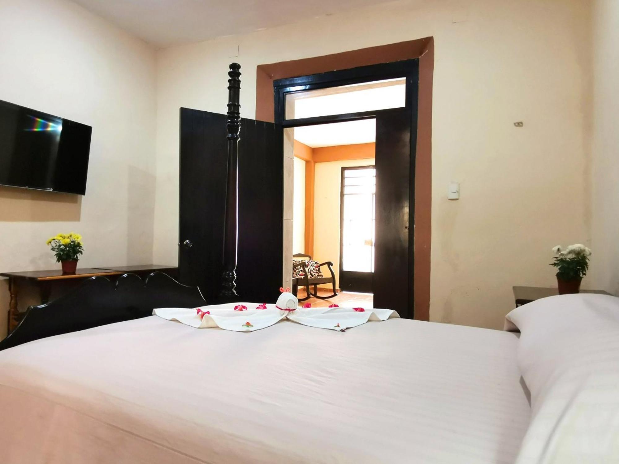 Hotel Casa Pellegrin Mérida Dış mekan fotoğraf