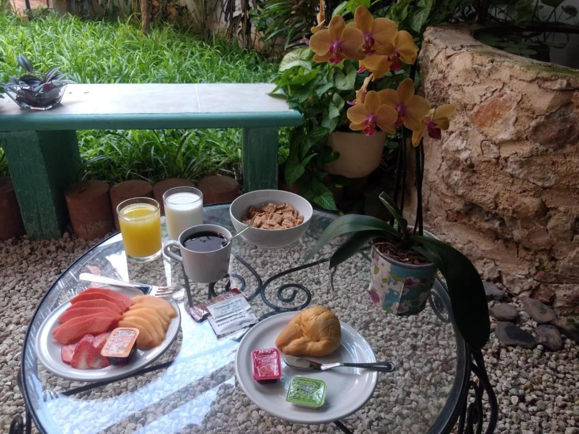 Hotel Casa Pellegrin Mérida Dış mekan fotoğraf